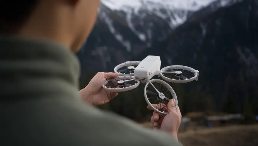 Dron DJI Flip (DJI RC 2)